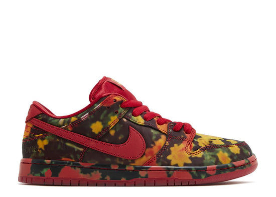 Nike SB Dunk Low x The Wizard of Oz 'Poppy Field'