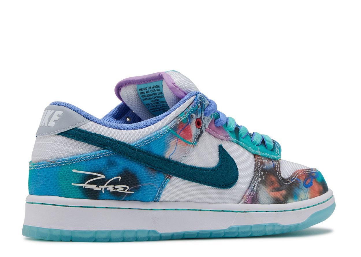 Nike SB Dunk Low x Futura Laboratories 'Bleached Aqua'