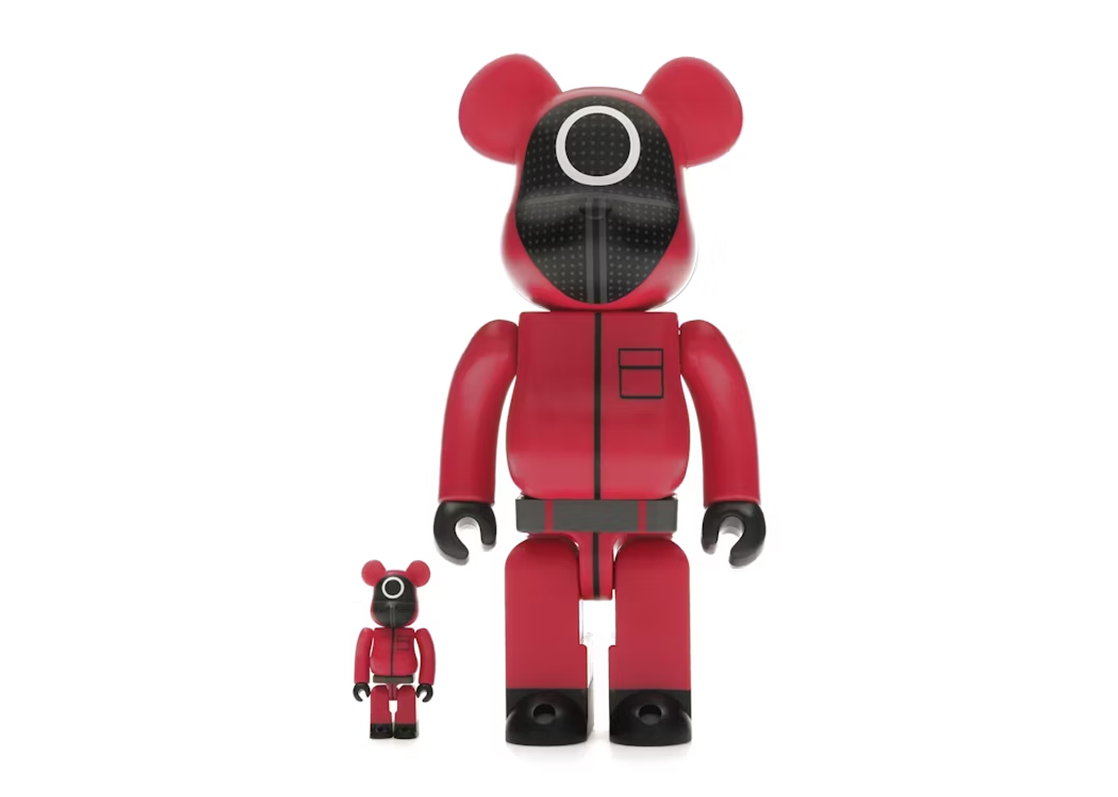 Bearbrick x Squid Game Guard (Circle) 100% & 400% Set