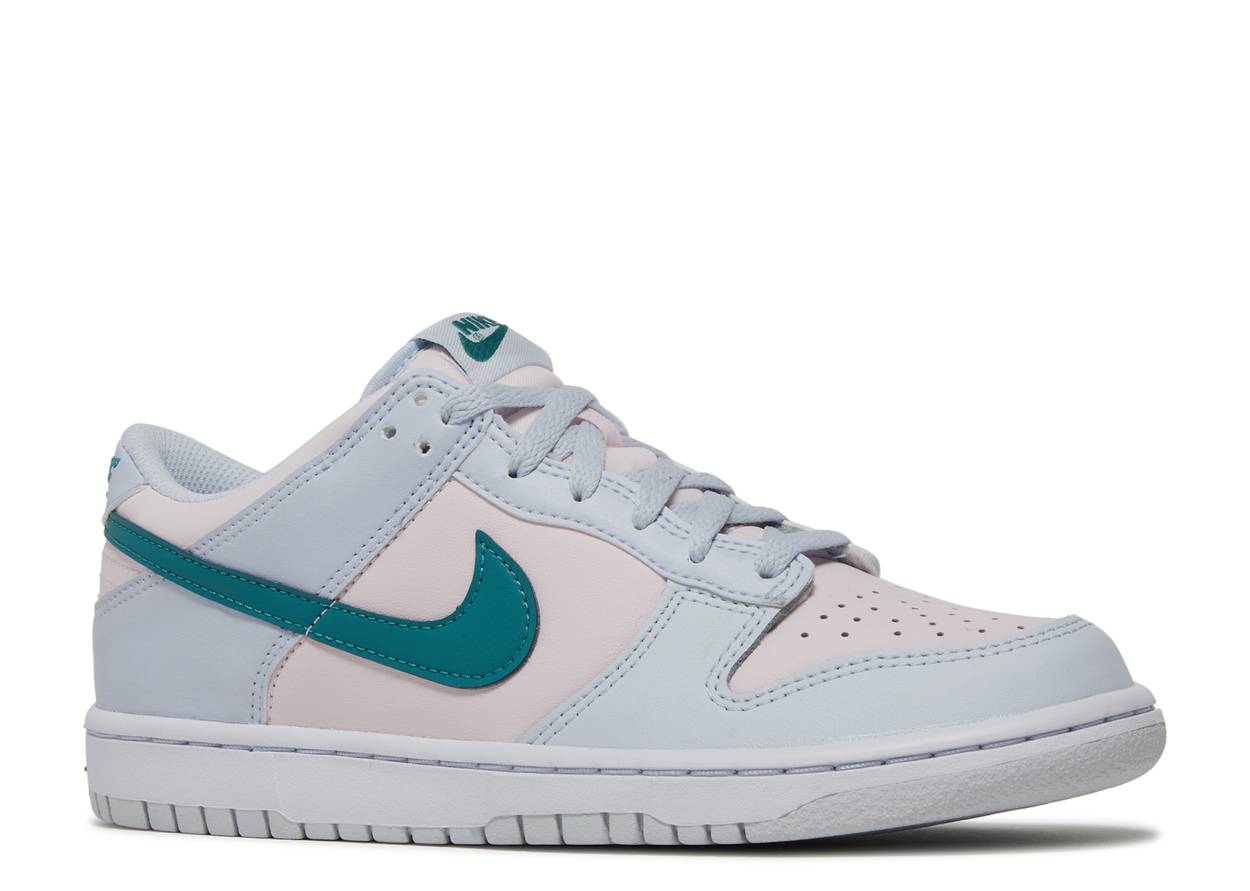 Load image into Gallery viewer, Nike Dunk Low &amp;#39;Mineral Teal&amp;#39; (GS)

