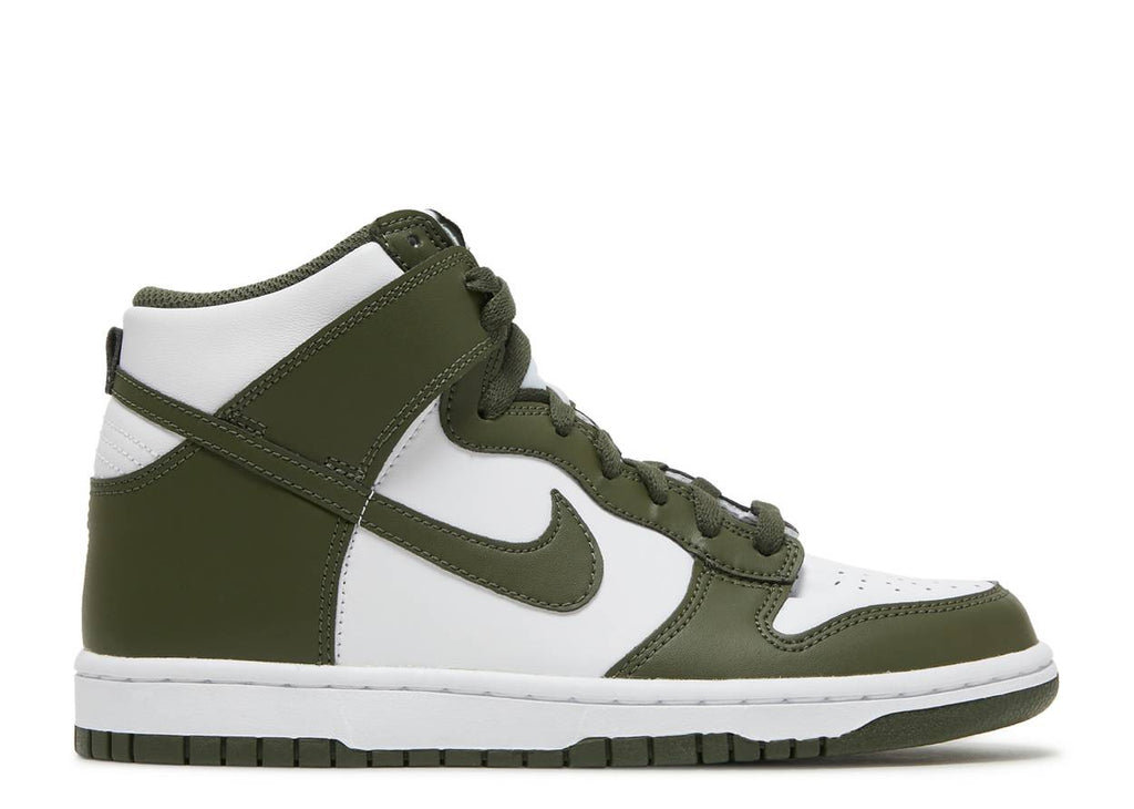 Nike dunks hotsell high gs