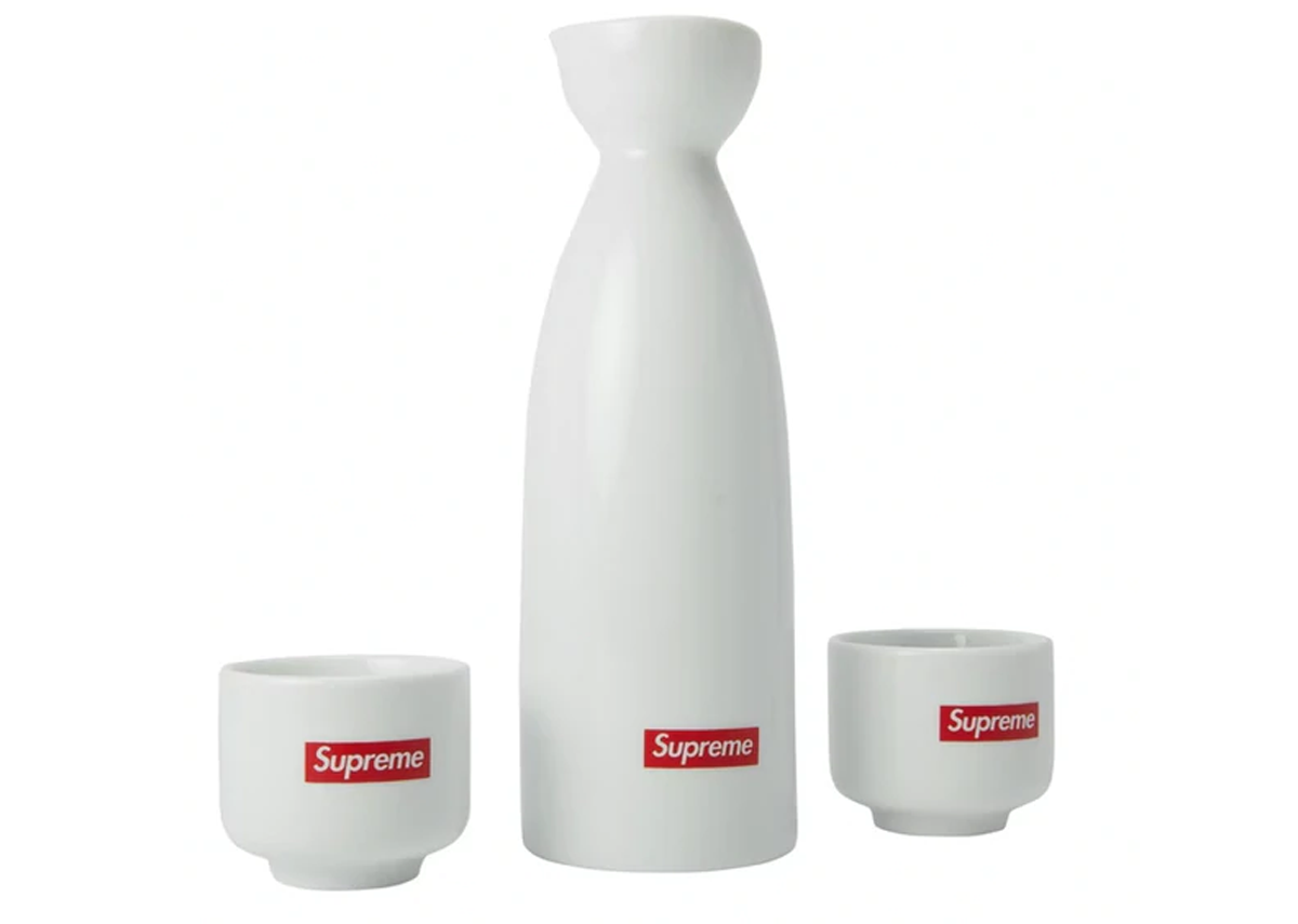 Supreme Sake Set white