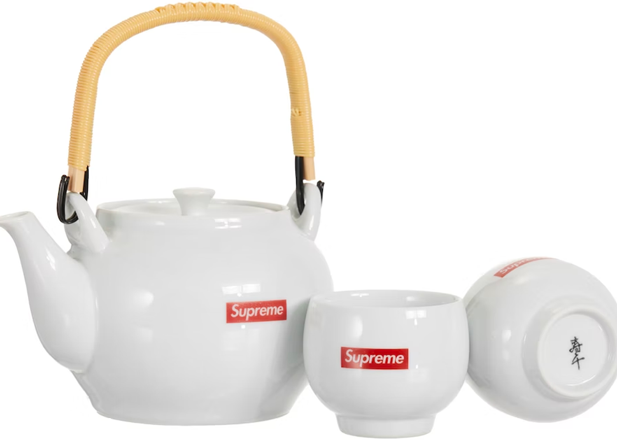 Supreme Tea Set (White)