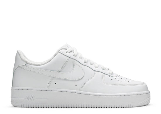 Load image into Gallery viewer, Nike Air Force 1 &amp;#39;07&amp;#39;  Triple White
